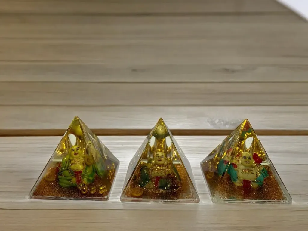 Happy Man paper weight